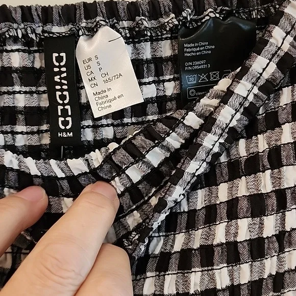 Skirt - Picture 3 of 3